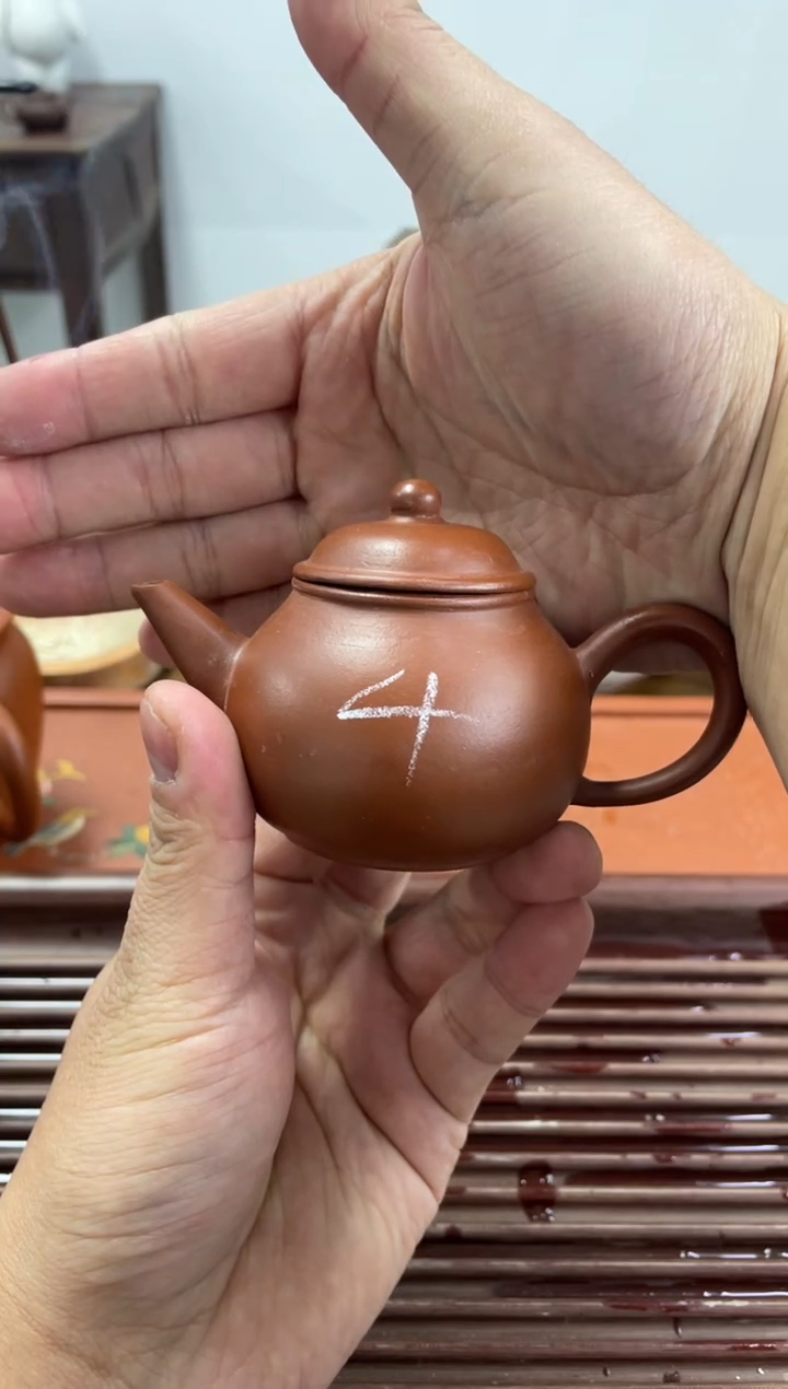【闪购商品】紫砂茶杯90年代老壶做工粗糙宜兴芭乐水平4