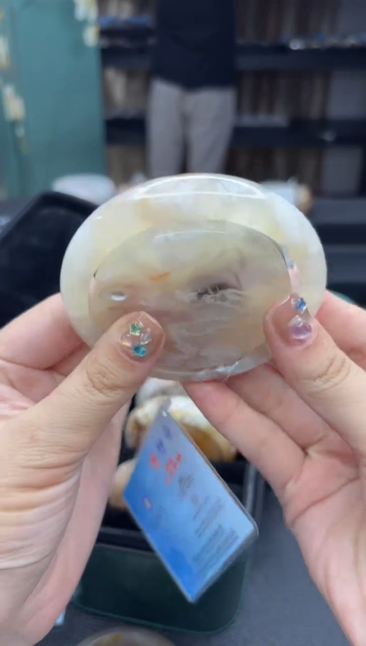 【闪购商品】石英质玉手镯未镶嵌894（63圈赠送镯心）