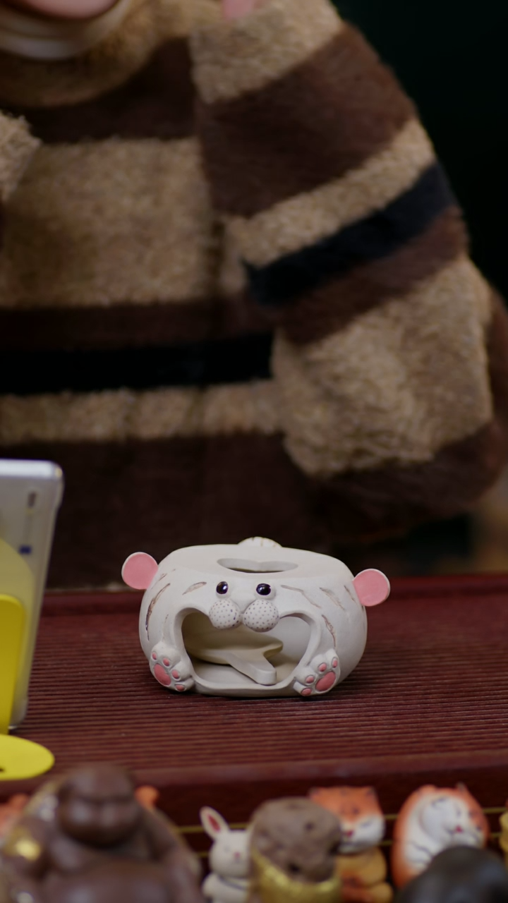 【闪购商品】紫砂茶宠小老虎香炉