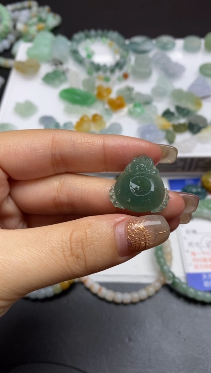 【闪购商品】定制翡翠未镶嵌翡翠毛货~