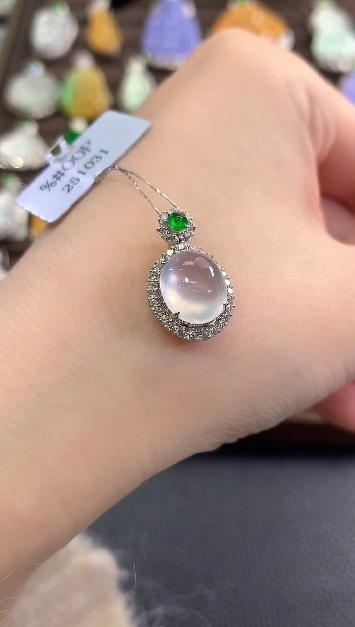 吊坠(不含链)18K金镶嵌翡翠g56 