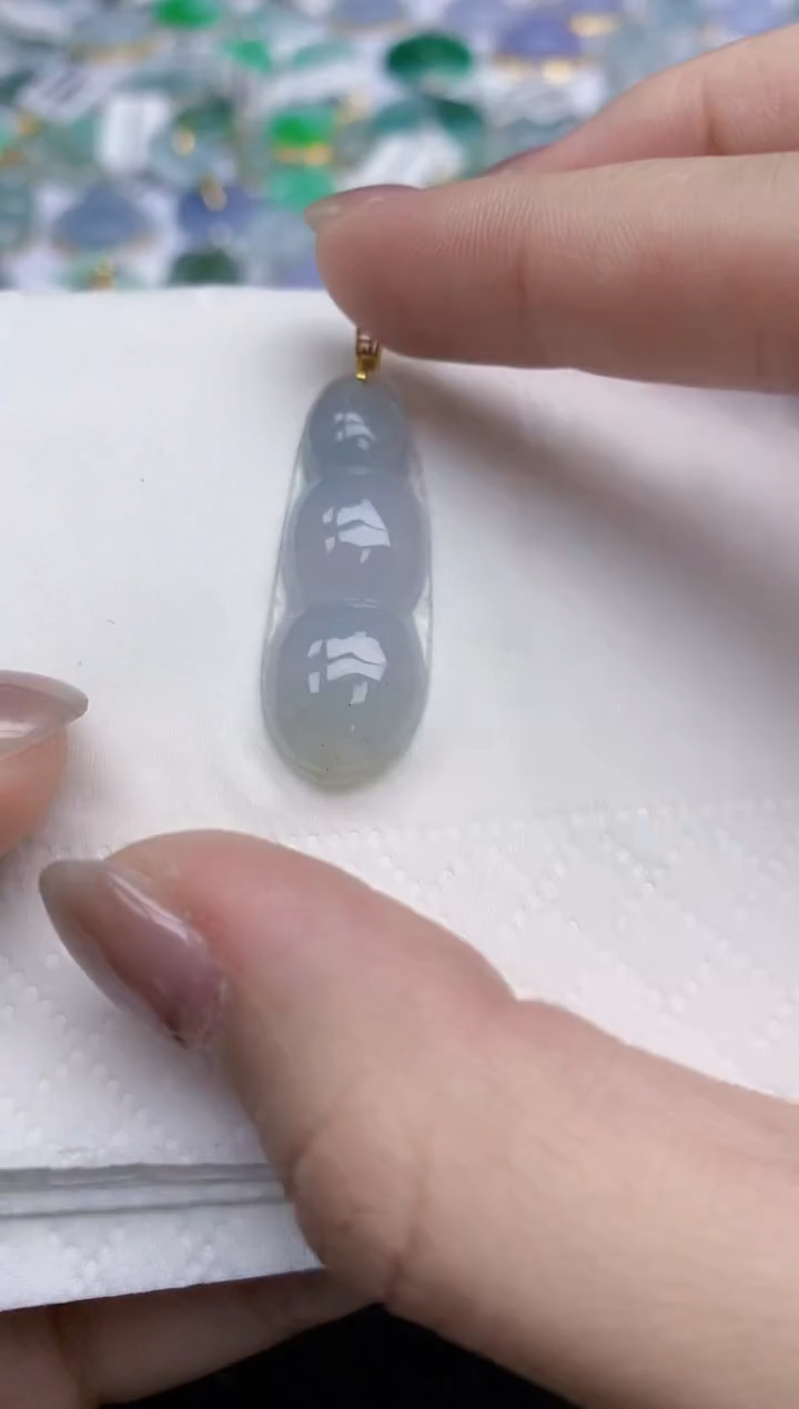 【闪购商品】翡翠颈饰未镶嵌天然翡翠A货