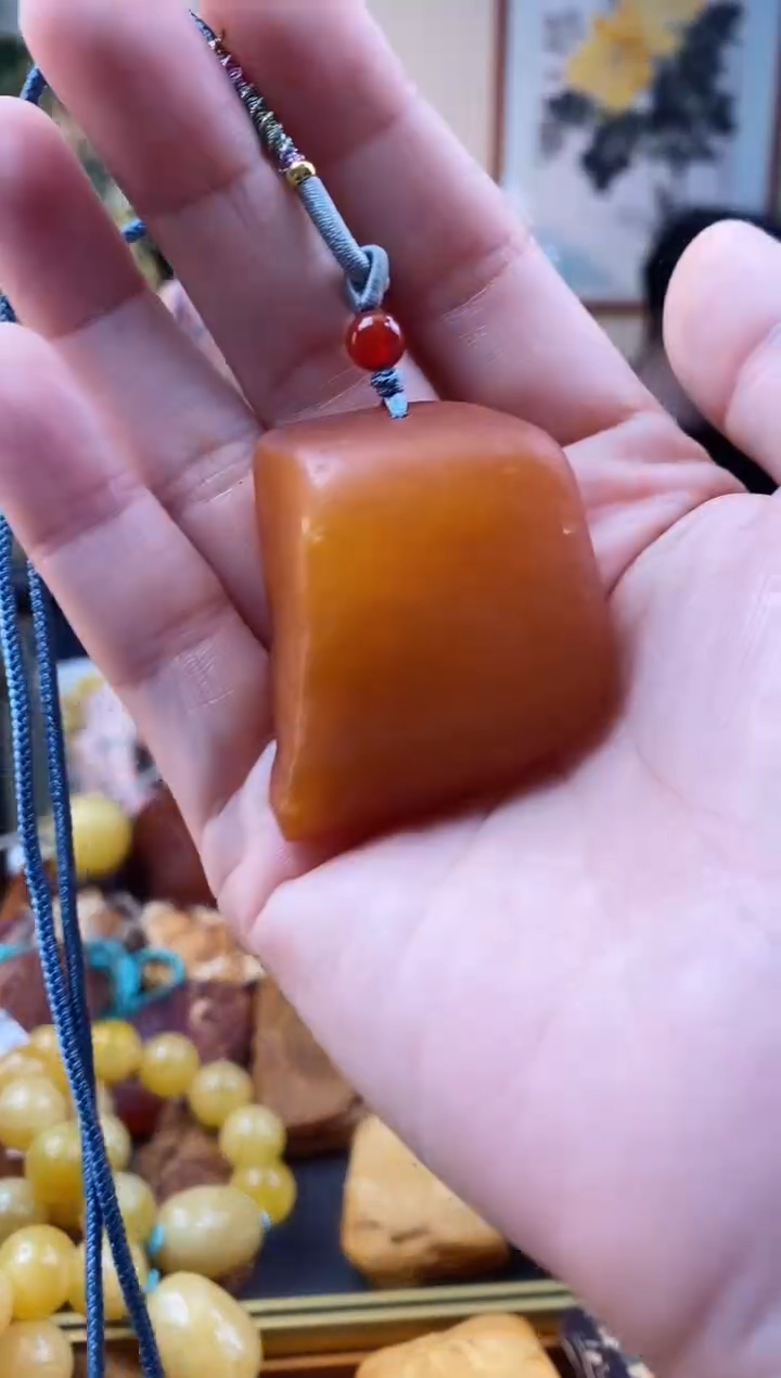 【闪购商品】琥珀颈饰未镶嵌吊坠