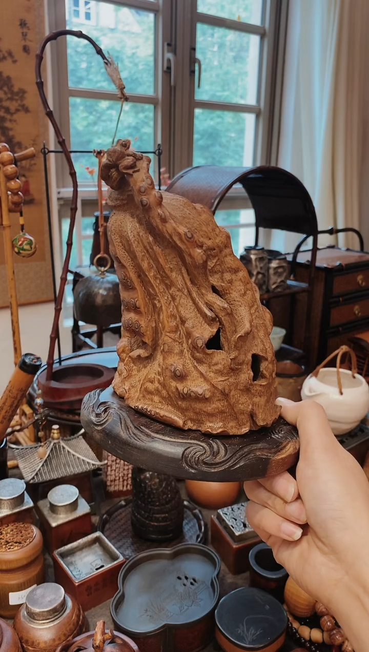 胡****术老竹根莲蓬雕刻香炉