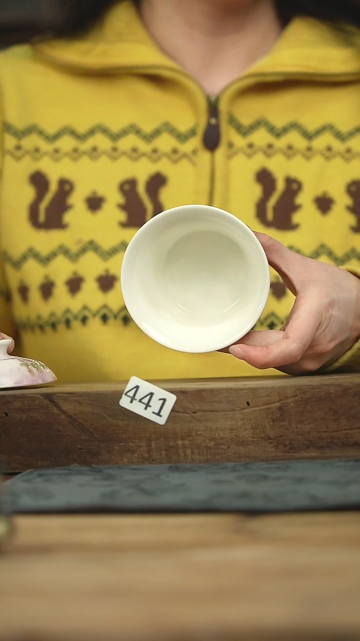 福利！！不顾一切落单！！十七设计师