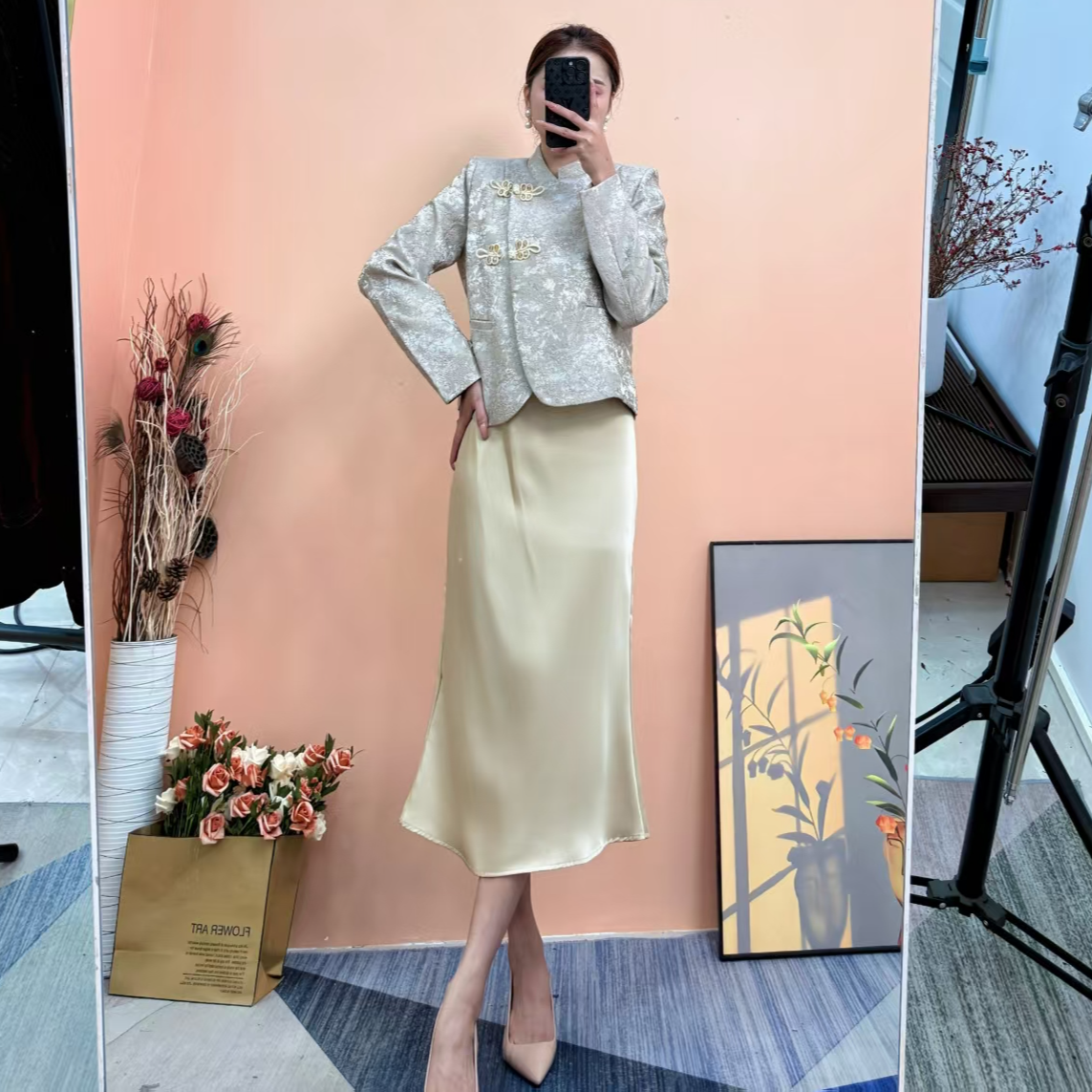 [依易原创]新中式国风盘扣轻奢提花短外套吊带连衣裙套装B0617