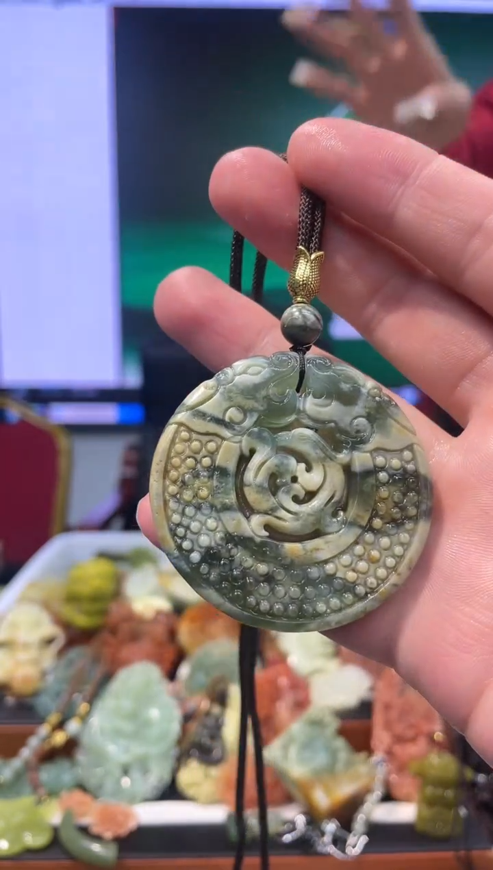 【闪购商品】岫玉吊坠未镶嵌·