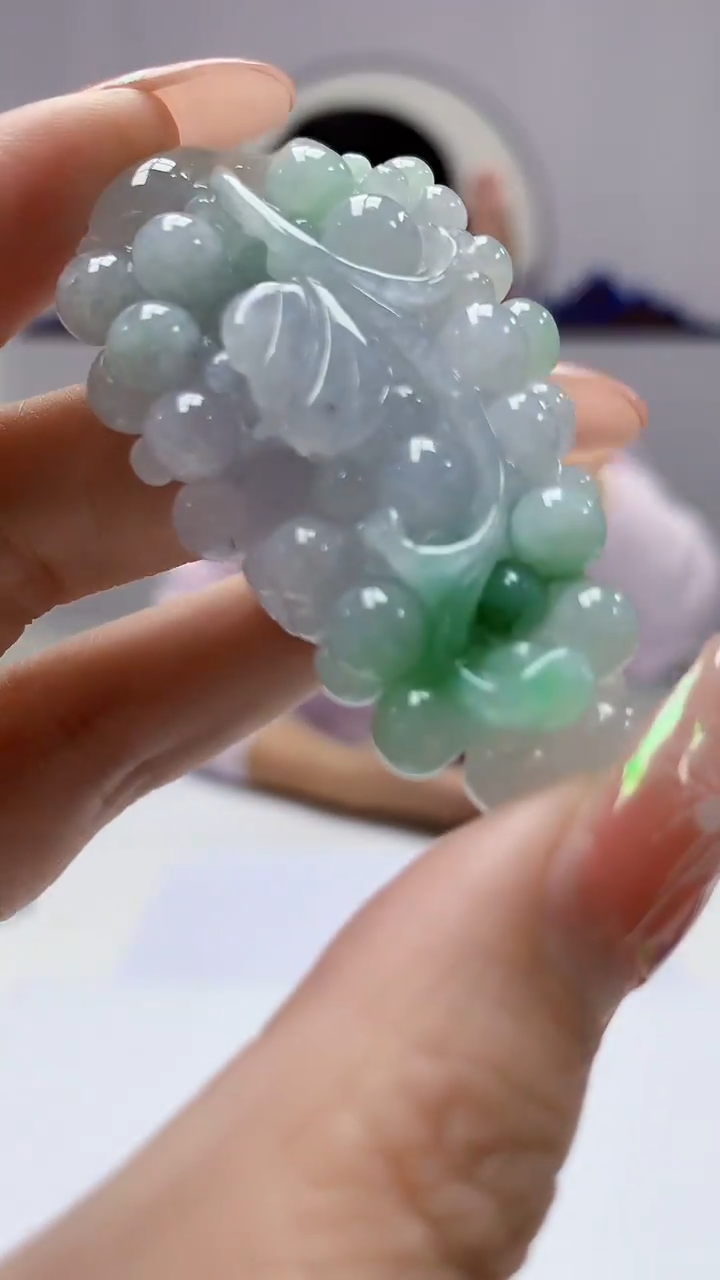 【闪购商品】定制翡翠未镶嵌4902DD-毛货挂件176