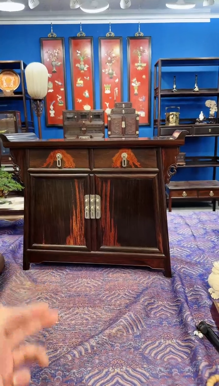 【闪购商品】红酸枝木类成套家具二联橱