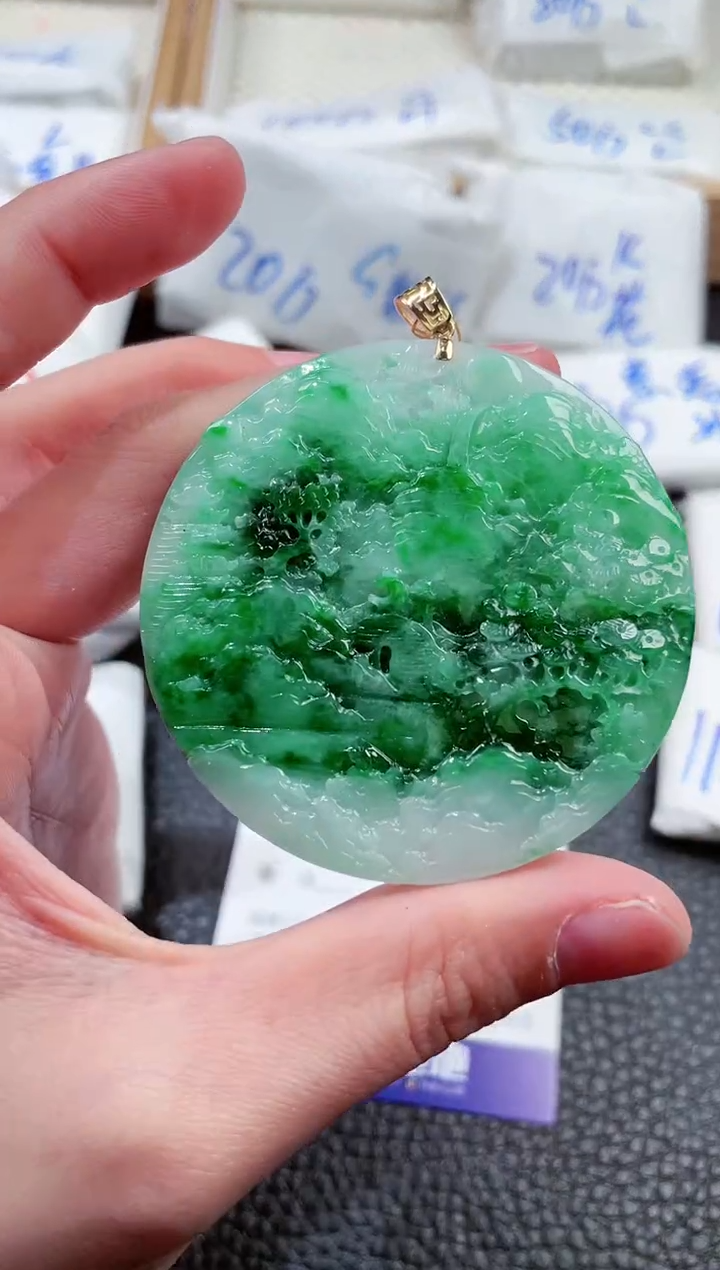 【闪购商品】翡翠颈饰18K金镶嵌00015870