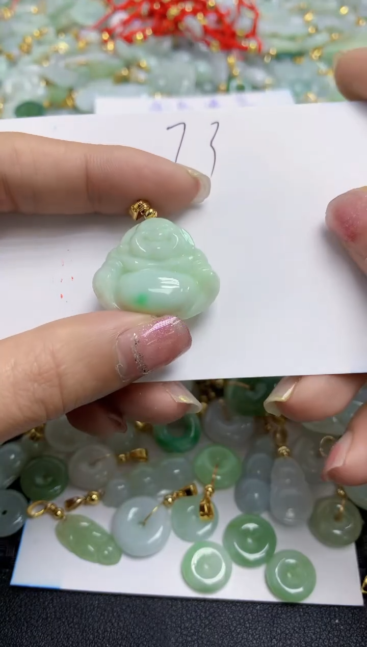 【闪购商品】翡翠颈饰合金天然翡翠A货