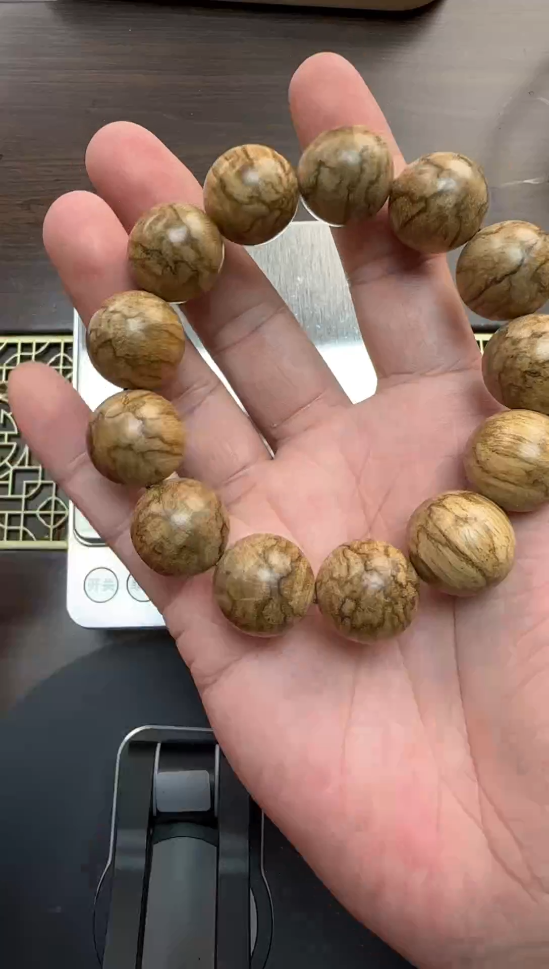 【闪购商品】沉香手串LC029 土沉文莱 沉香天然野