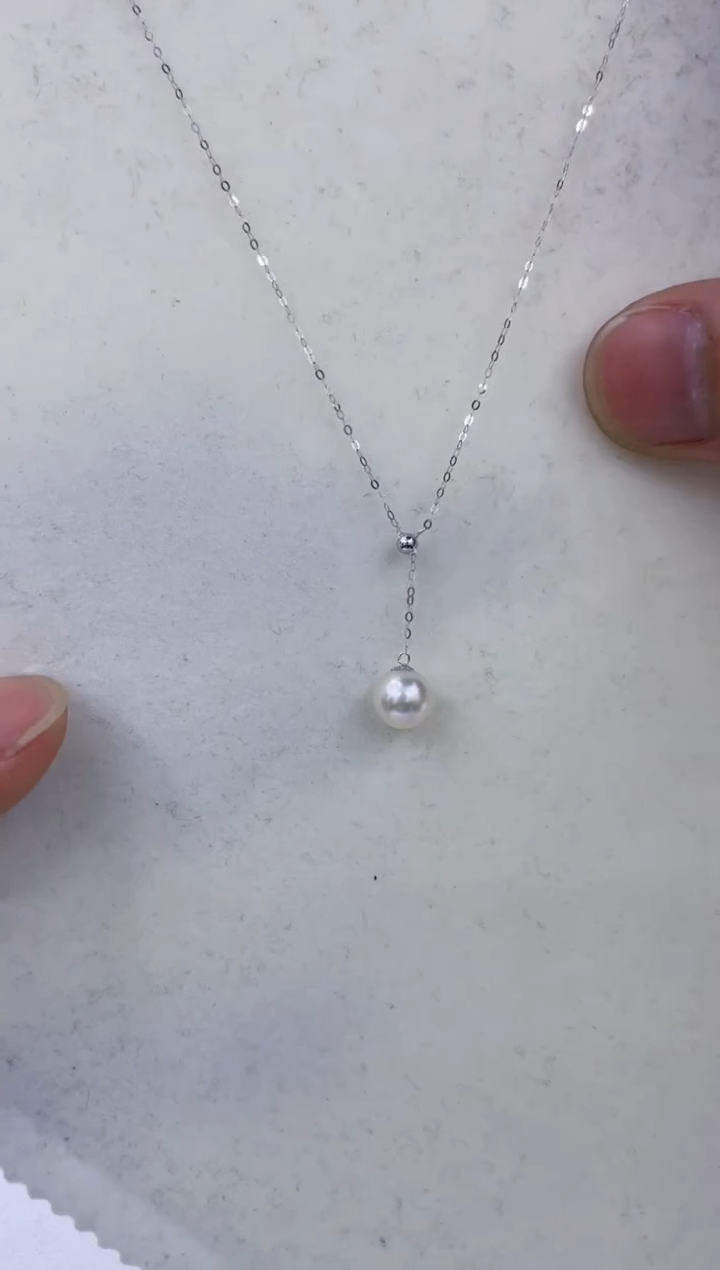 颈饰18K金镶嵌海水珍珠  