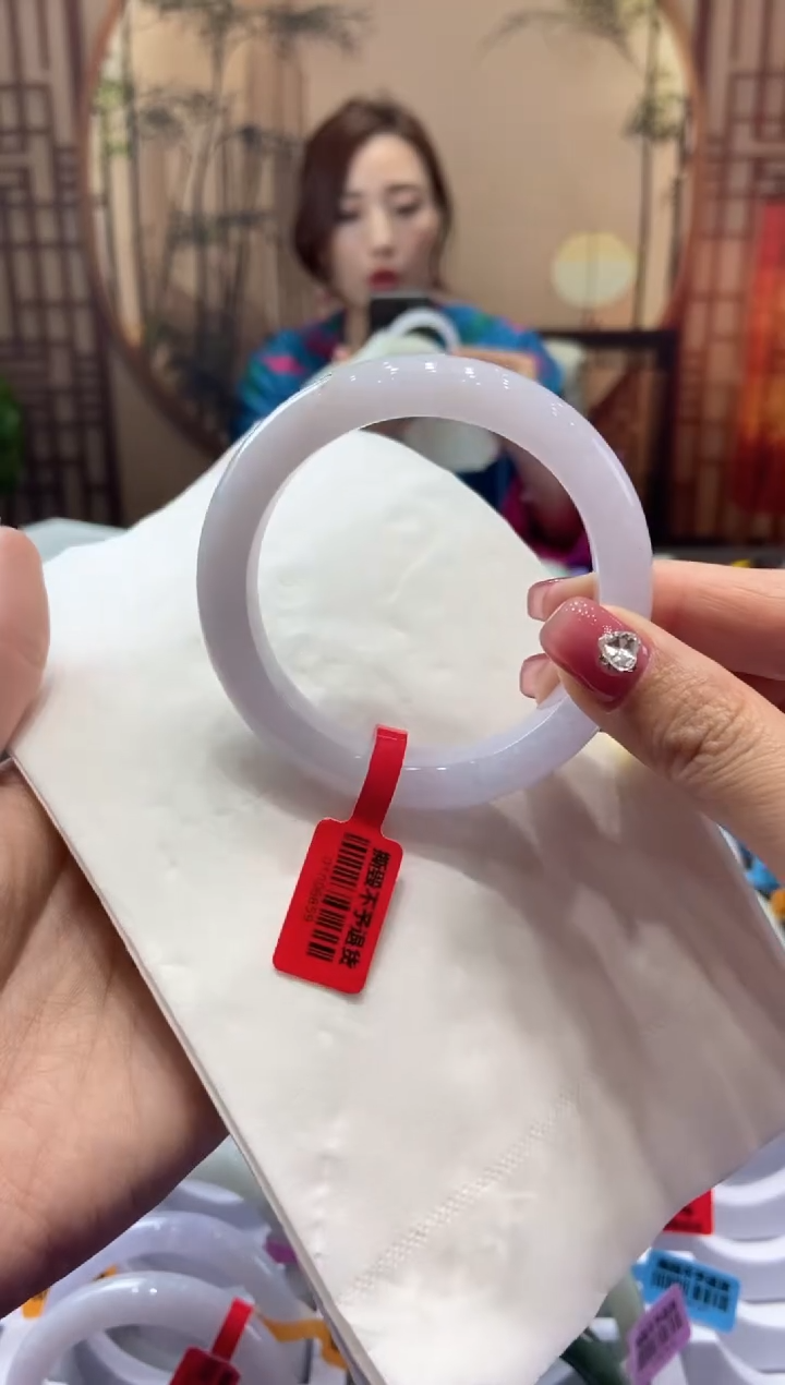 【闪购商品】翡翠手镯未镶嵌00006285