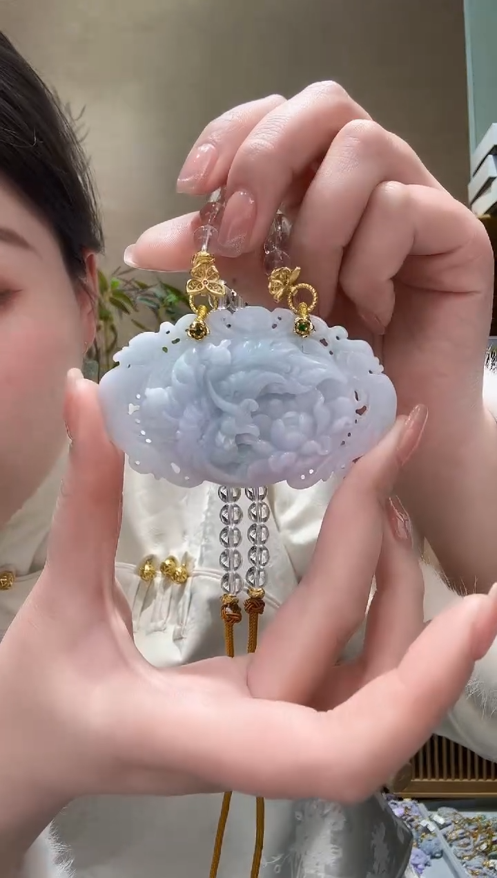 【闪购商品】翡翠颈饰未镶嵌吊坠