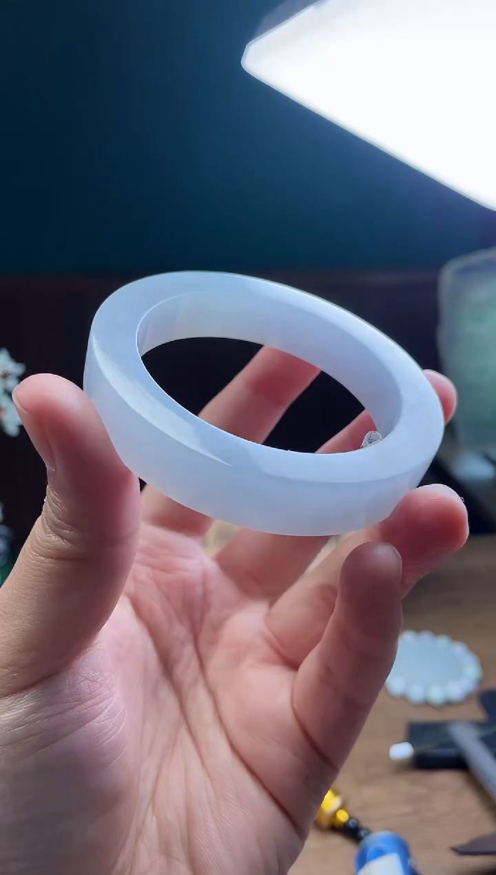 【闪购商品】定制翡翠手镯未镶嵌定制