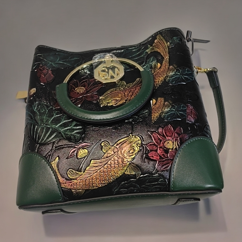 1979【包包】精品女包单肩斜挎