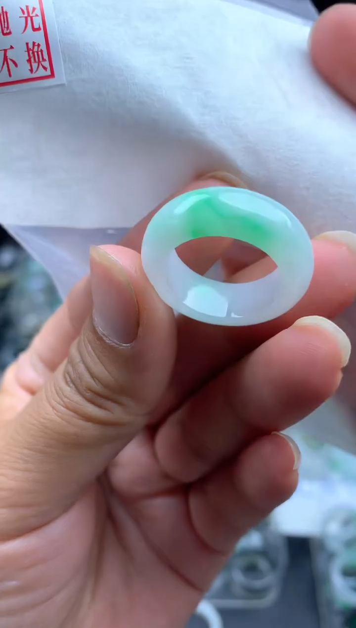 定制翡翠未镶嵌毛货需精细抛光戒圈 14#