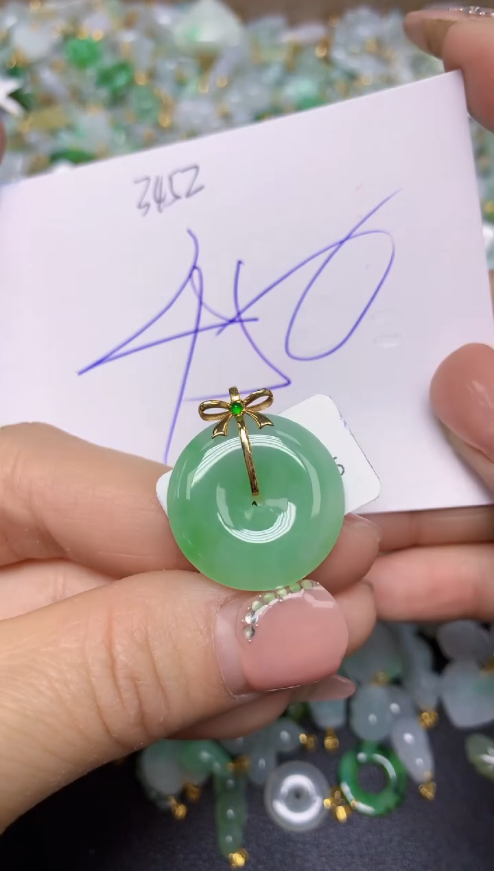 【闪购商品】翡翠挂件18K金镶嵌 天然翡翠A货