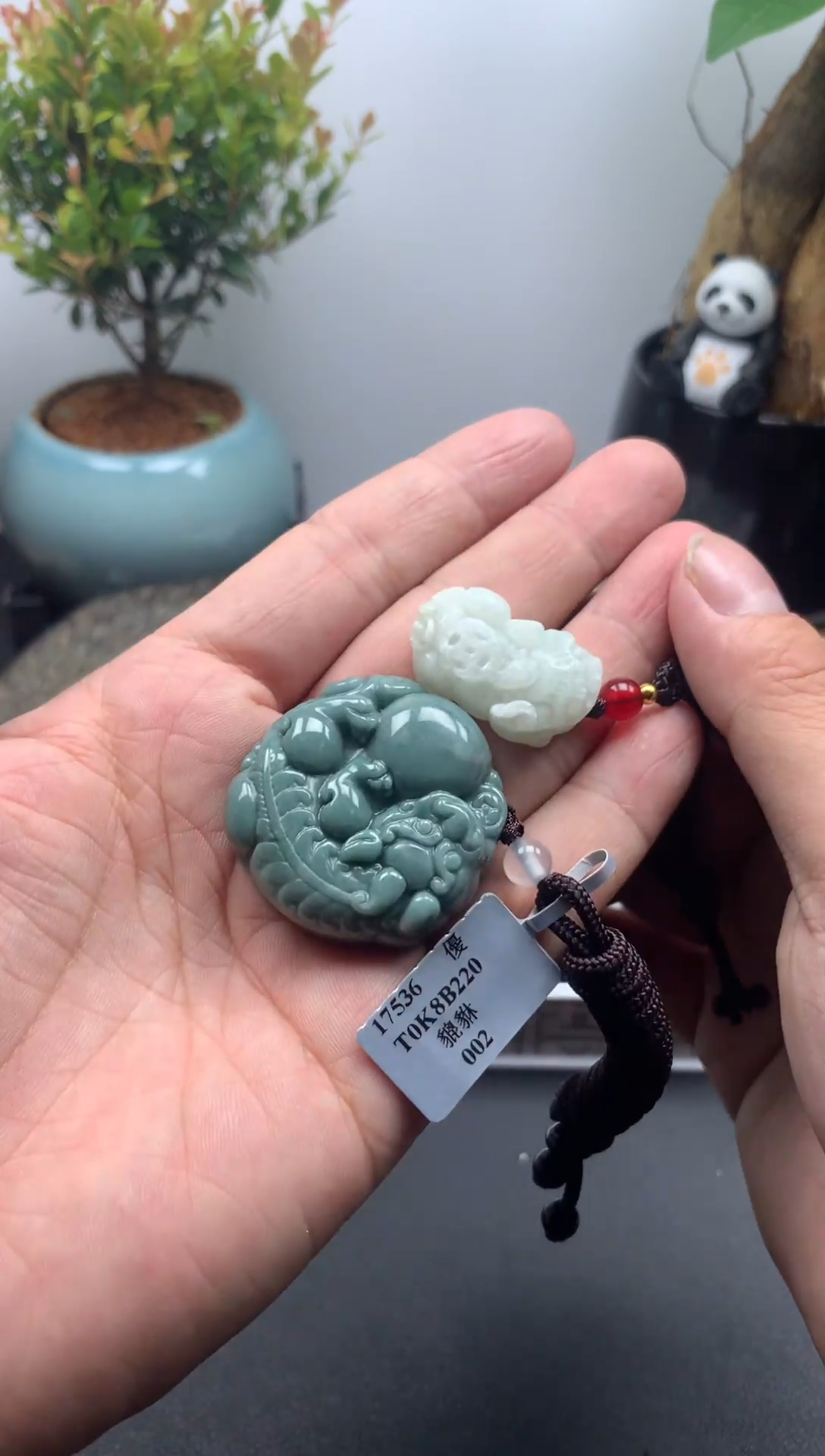 颈饰未镶嵌翡翠吊坠