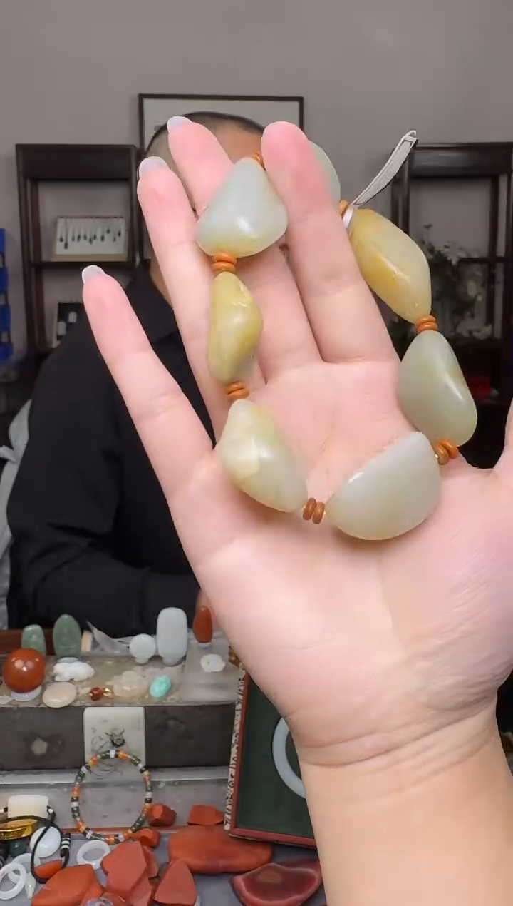 【闪购商品】和田玉挂件未镶嵌1861有皮裂