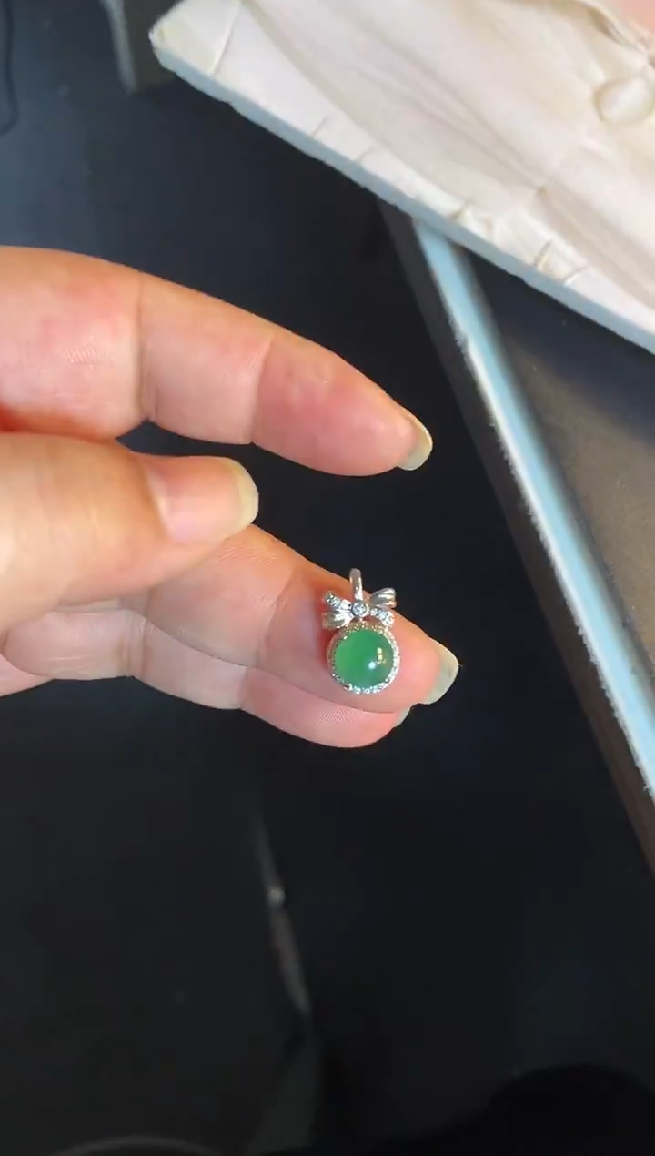 吊坠(不含链)银S925镶嵌翡翠1