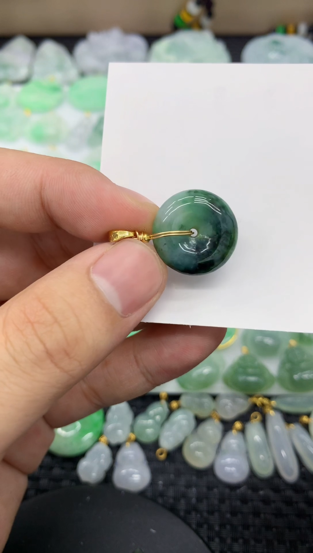 【闪购商品】翡翠颈饰未镶嵌11111111