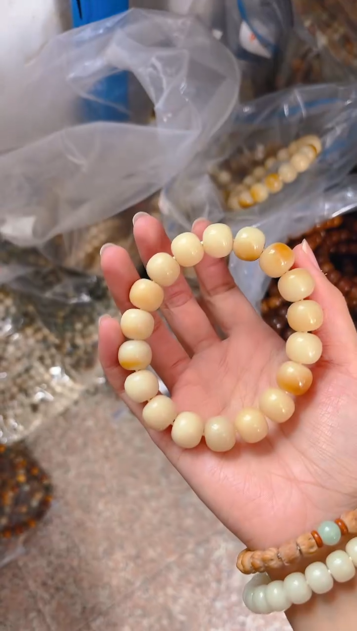 吊坠菩提根/象牙果C39  C39 车