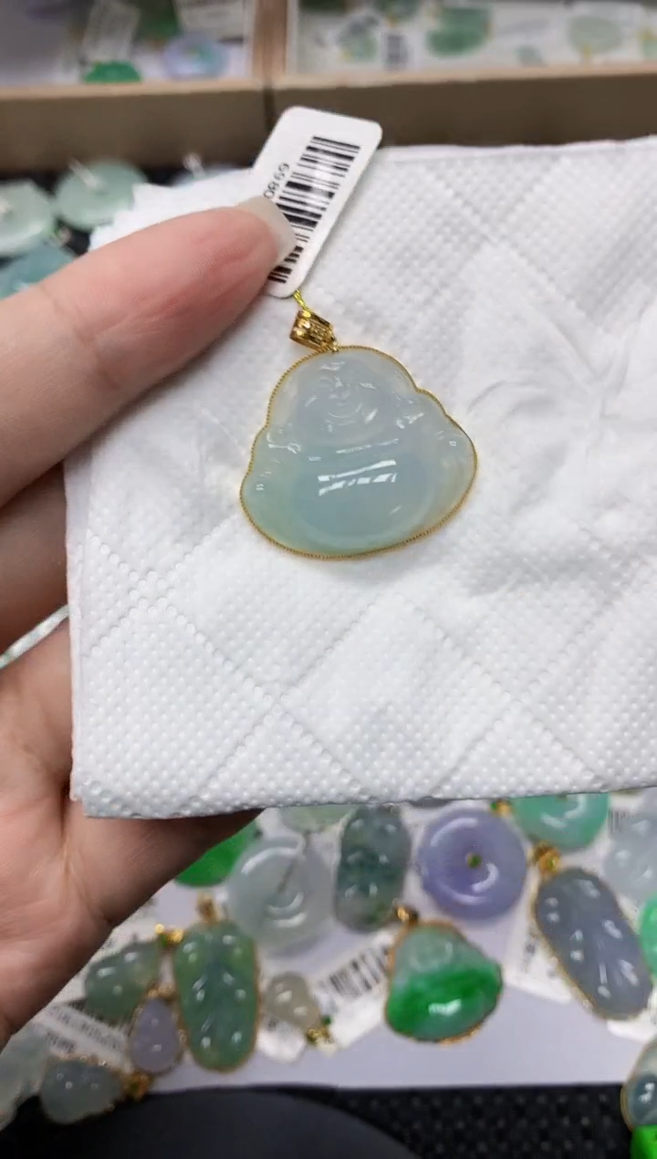 颈饰18K金镶嵌翡翠11111111111