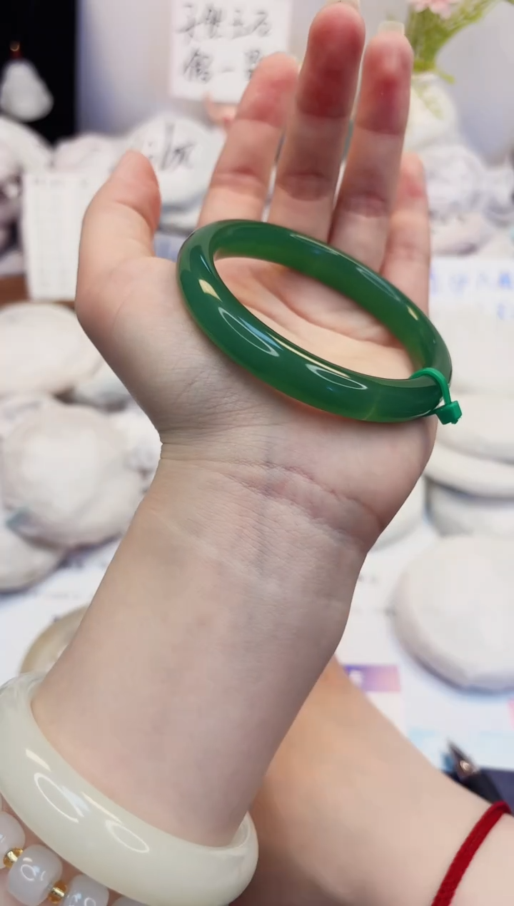 【闪购商品】石英质玉手镯未镶嵌19-东陵玉-圈口57