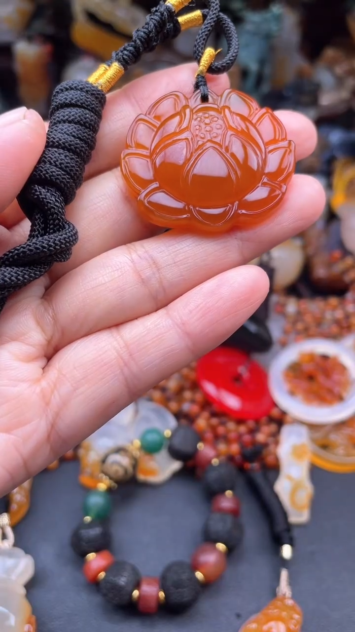 【闪购商品】玛瑙/玉髓未镶嵌颈饰AA