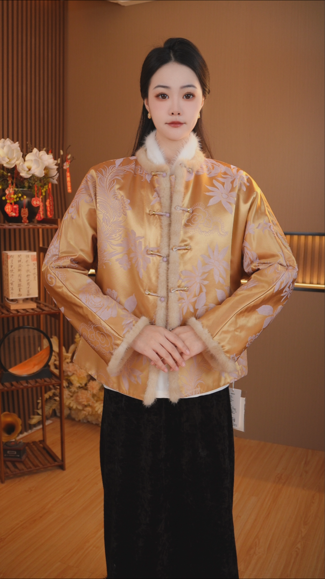 金蕊凝香-新中式重缎提花老料双面貂毛外套冬2025D7512芒果广源仓