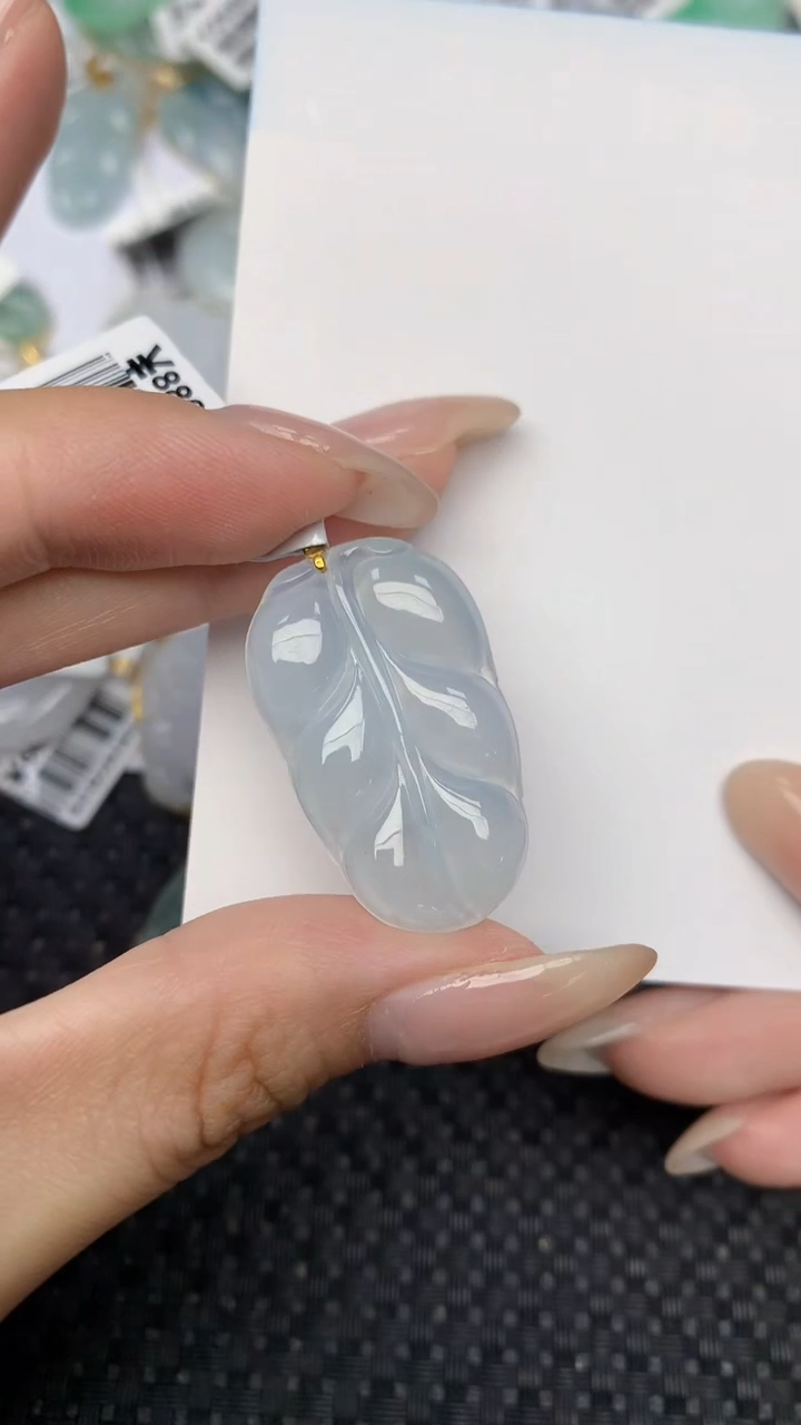 翡翠18K金镶嵌颈饰天然翡翠a货