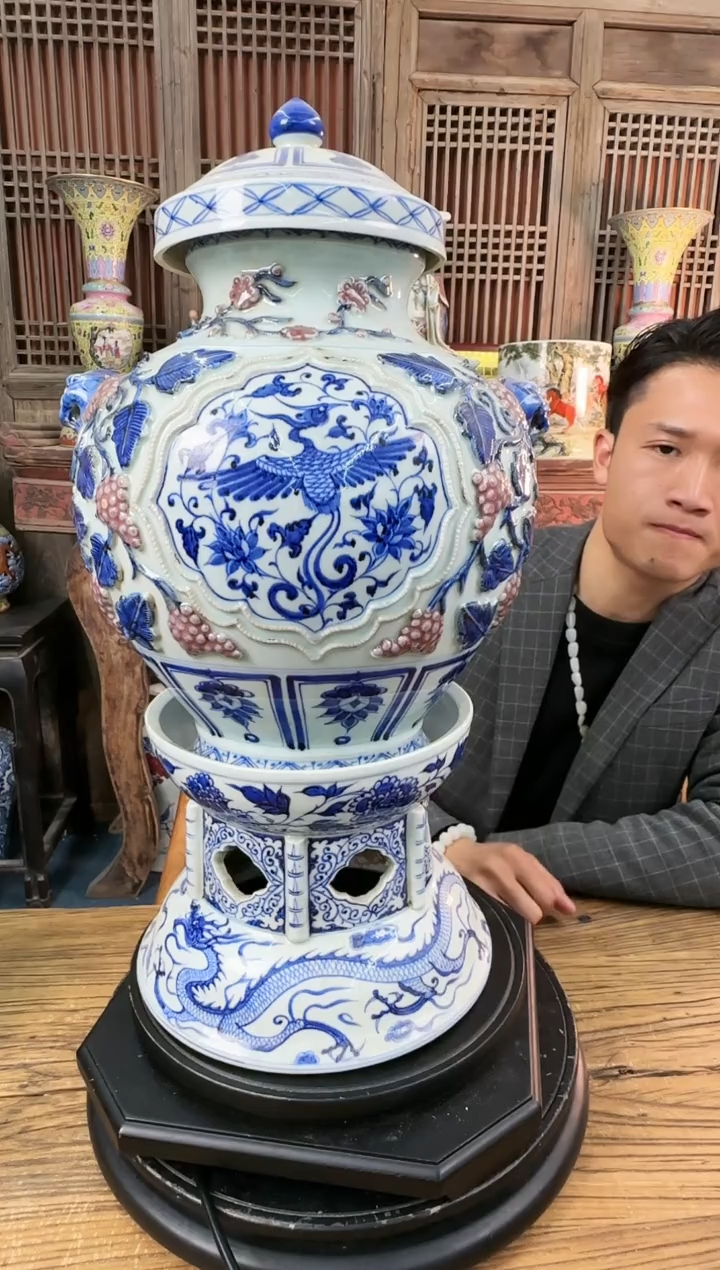 【闪购商品】摆件陶瓷 摆件 龙凤雕刻赏瓶