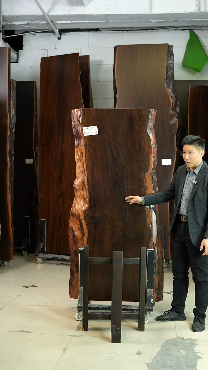 ZZ-D25大叶紫檀172*81*8加黑三角支架*2