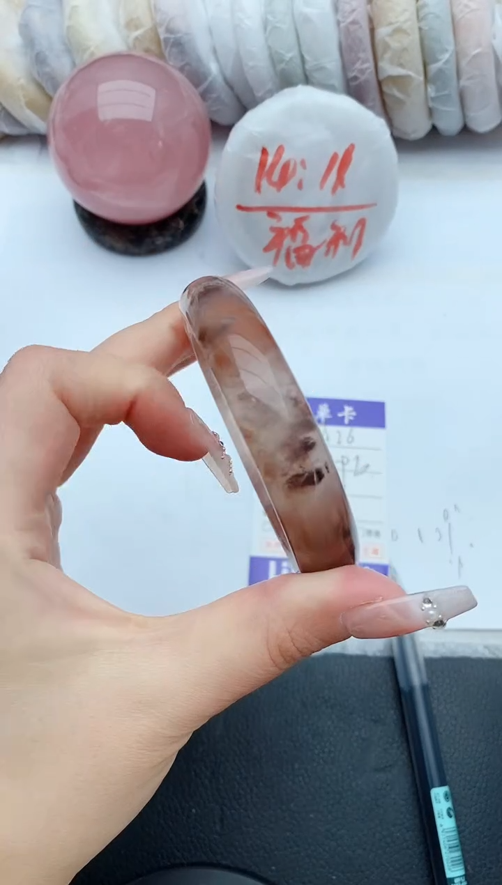【闪购商品】石英质玉手镯未镶嵌A26+59/60