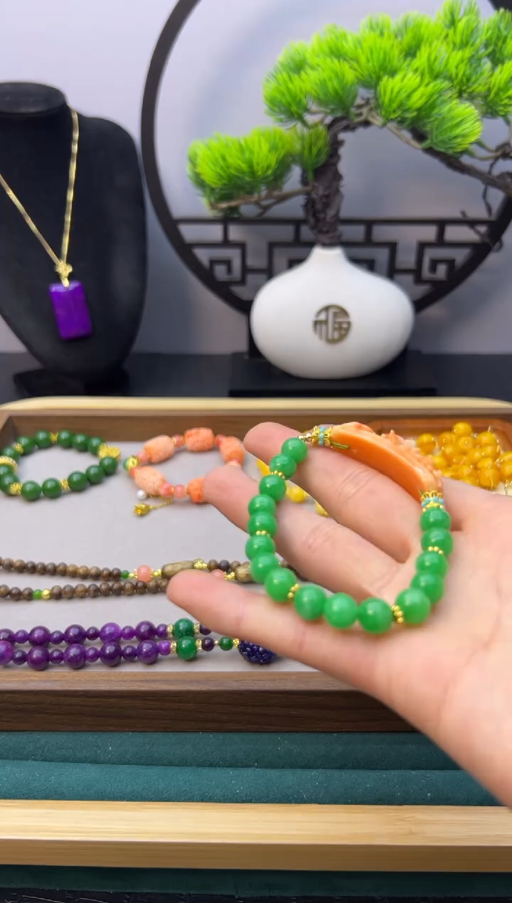 【闪购商品】翡翠颈饰14K金镶嵌S68             