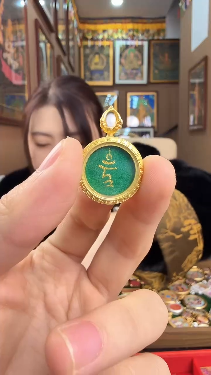 吊坠绿度母种子字-热贡纯手绘唐卡
