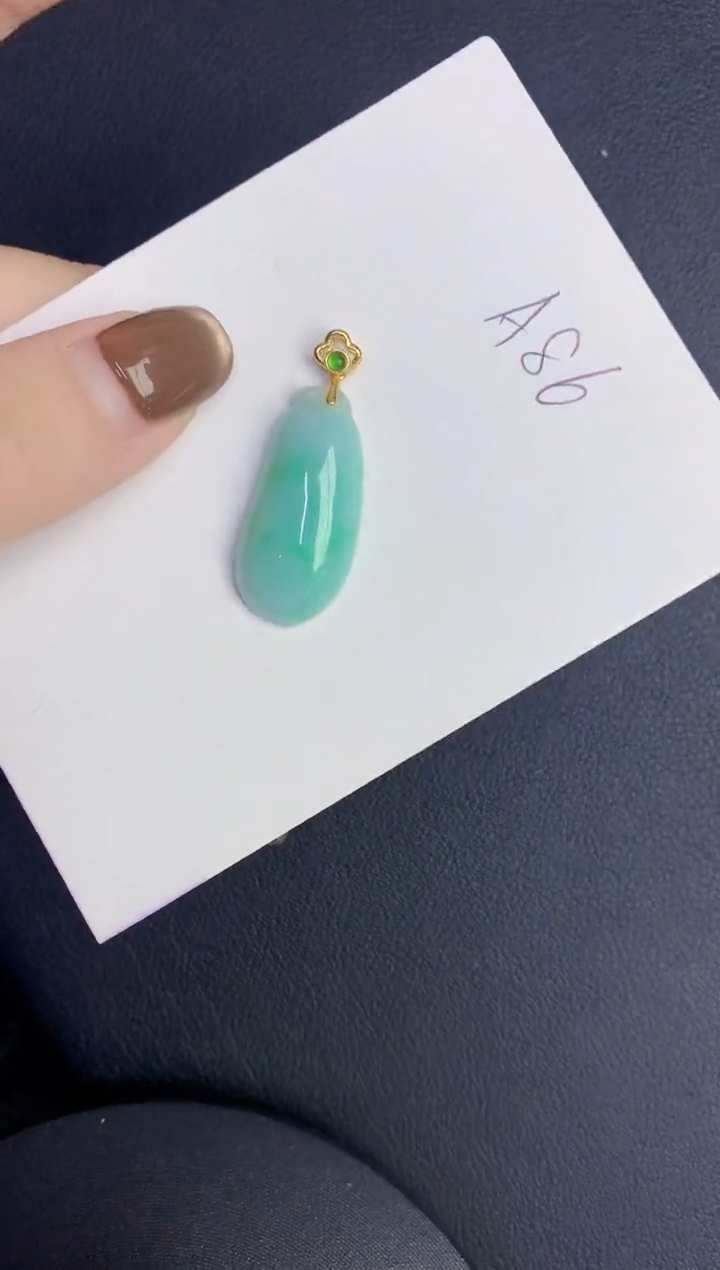 颈饰未镶嵌翡翠缅甸天然翡翠A货