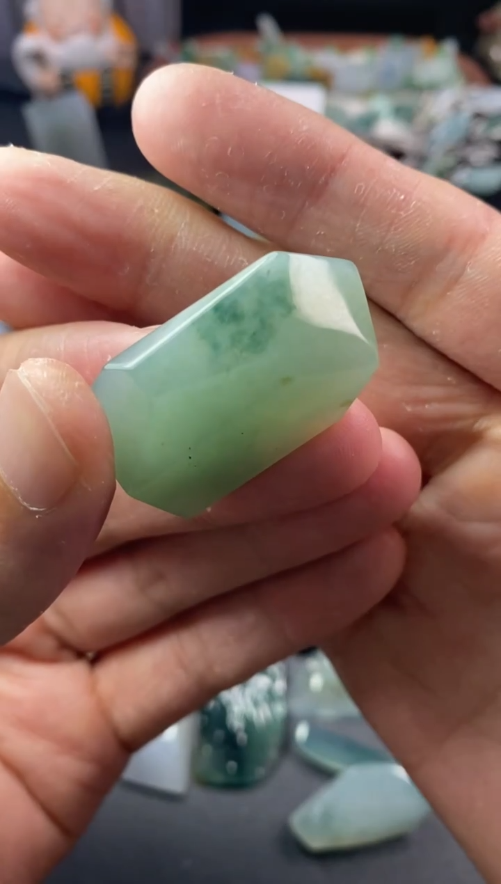 未镶嵌定制翡翠翡翠片料定制未镶嵌12.26-20