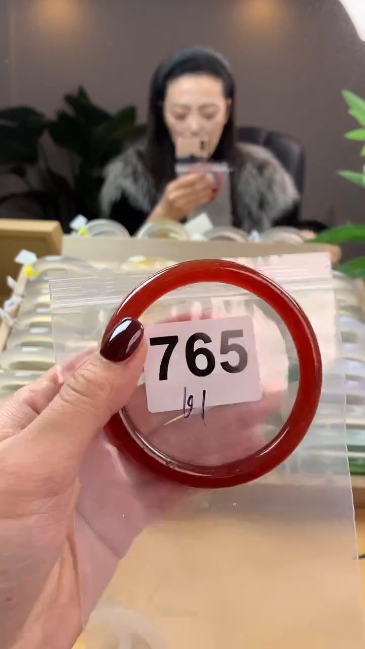 【闪购商品】玛瑙/玉髓手镯未镶嵌765