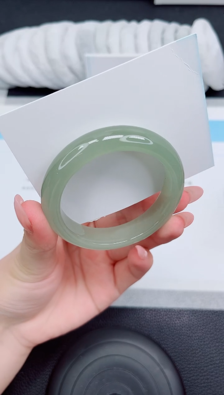 石英质玉手镯未镶嵌93-54.3