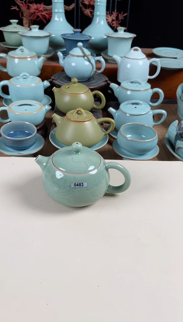 【闪购商品】其他483号全品无瑕豆绿手雕赵琳