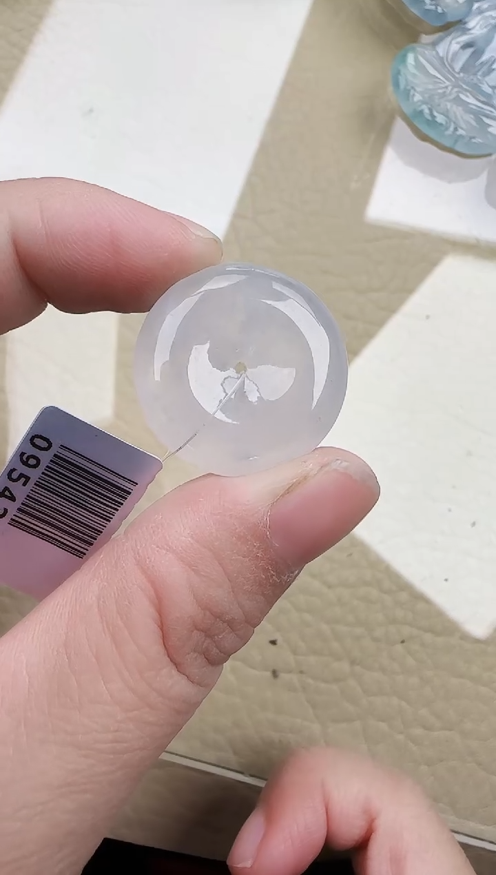 颈饰未镶嵌翡翠缅甸翡翠A货