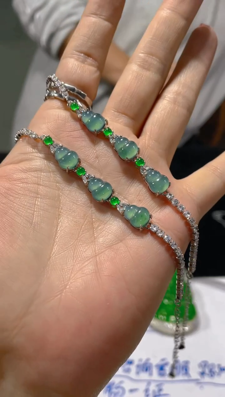 【闪购商品】翡翠颈饰未镶嵌天然A货翡翠多样性发货拍一发一