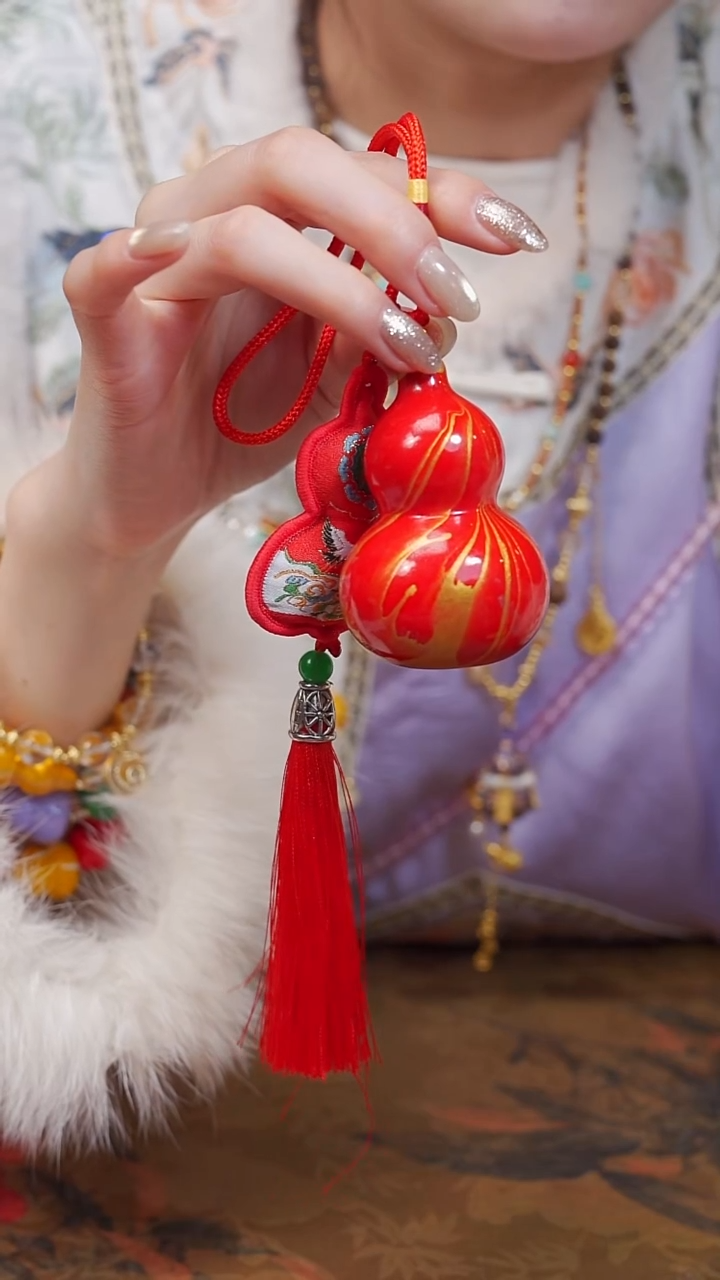 586漆艺工艺小葫芦29.9