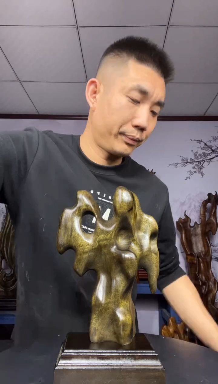 金丝楠木雕款夏**雲金丝楠木工艺品摆件