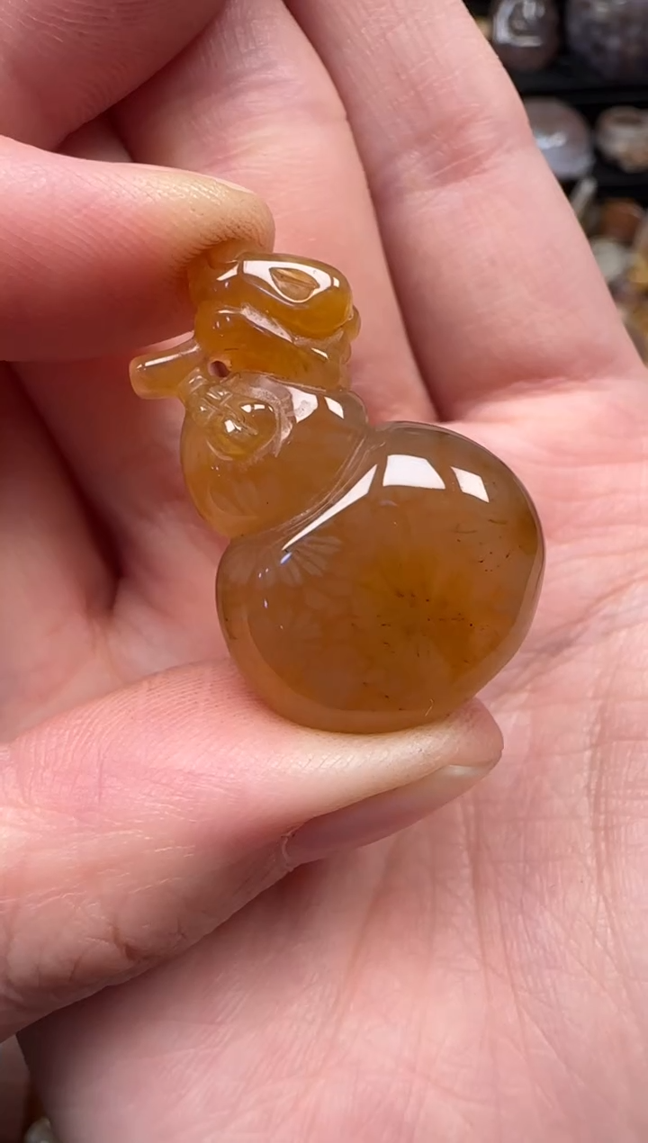 颈饰未镶嵌硅化珊瑚（珊瑚玉）216