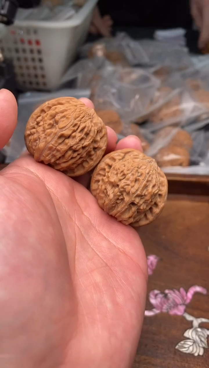【闪购商品】文玩核桃把件G6号39尺磨盘