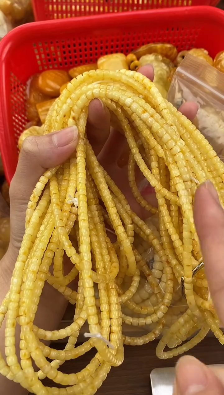 裸石琥珀未镶嵌天然琥珀蜜蜡多样性发一